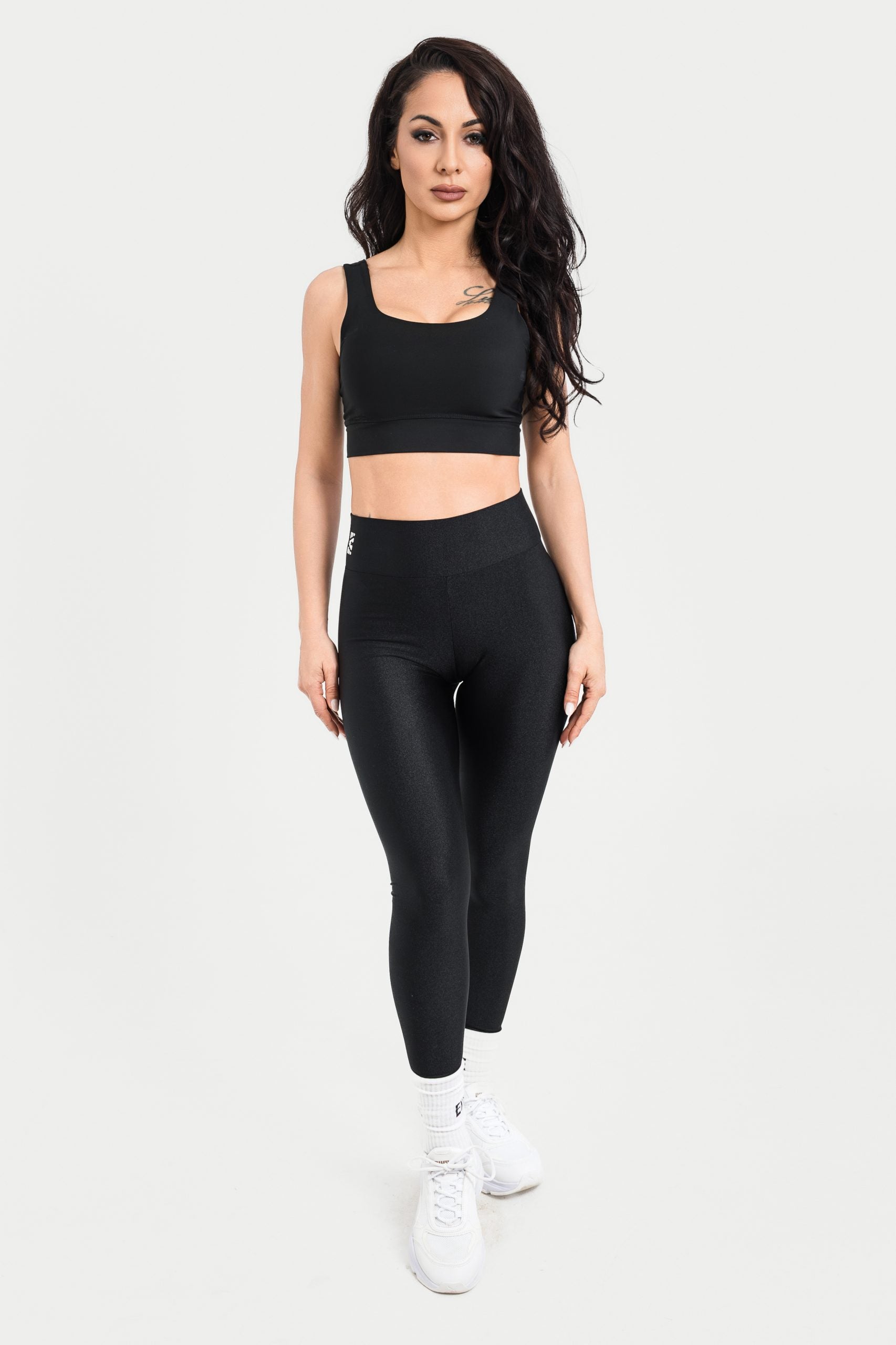 Черен лъскав клин с висока талия Katrin Black