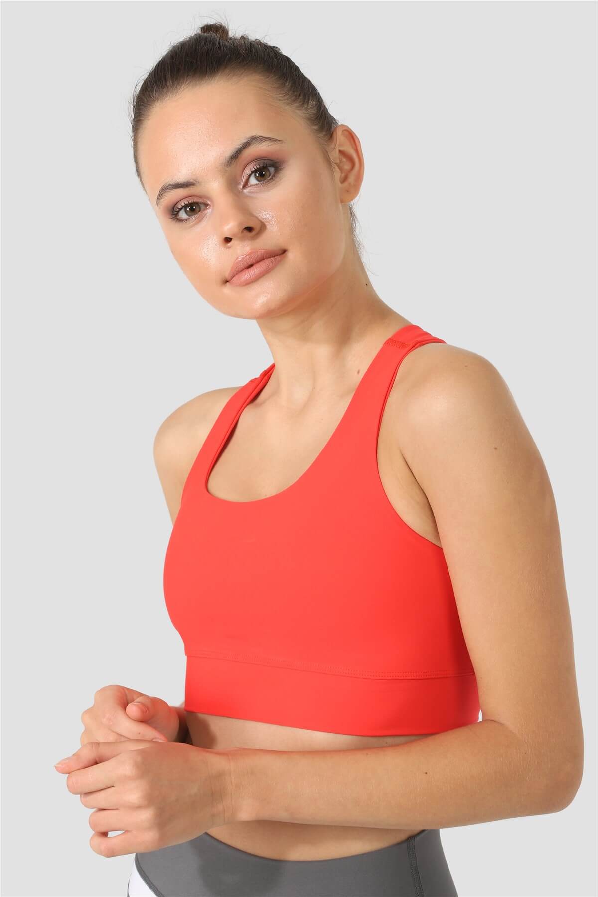 Спортно бюстие с кръстосан гръб CROSS VERMILION