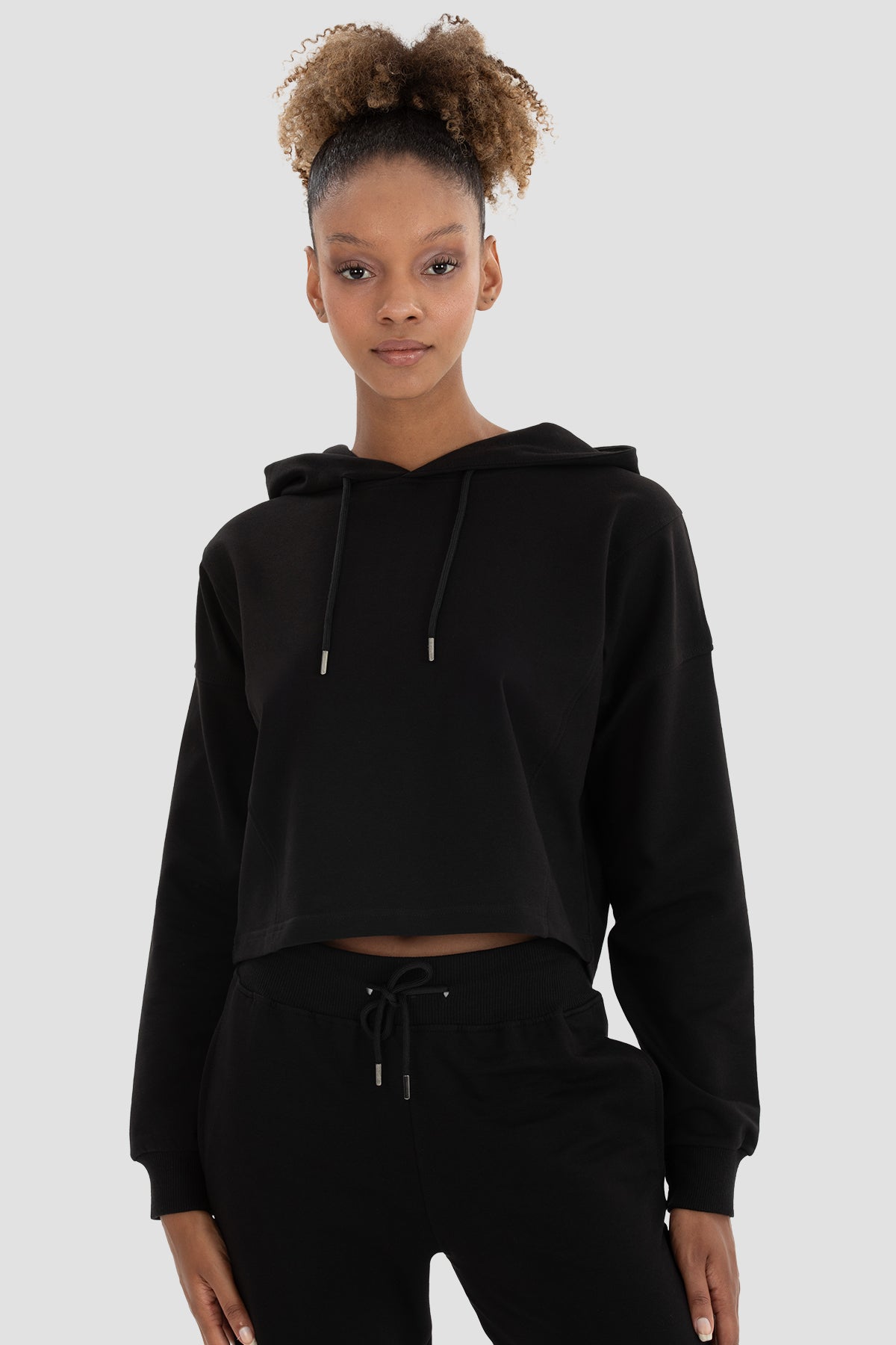 Премиум OVERSIZE кроп худи INES BLACK