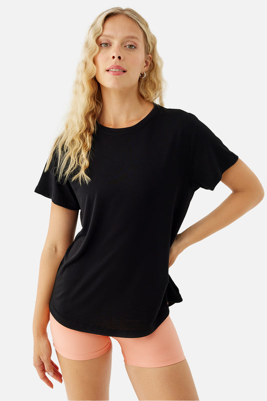 Спортна премиум тениска SOPHIA BLACK