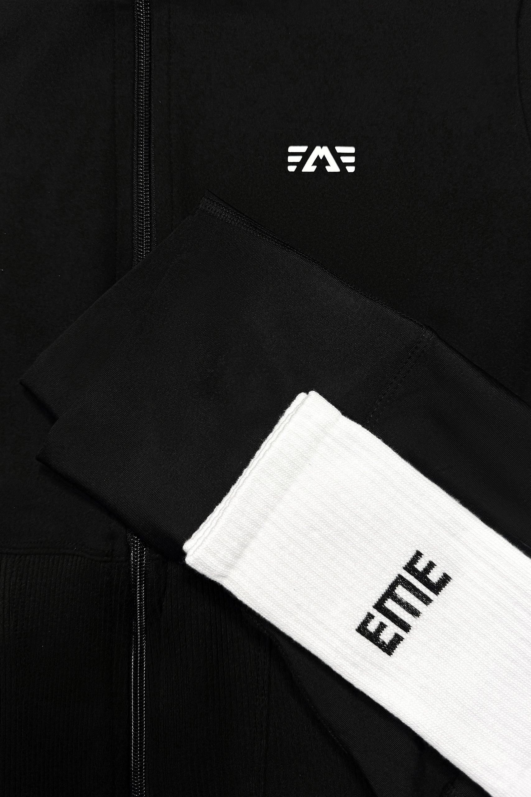 Спортно оформящо горнище Lora