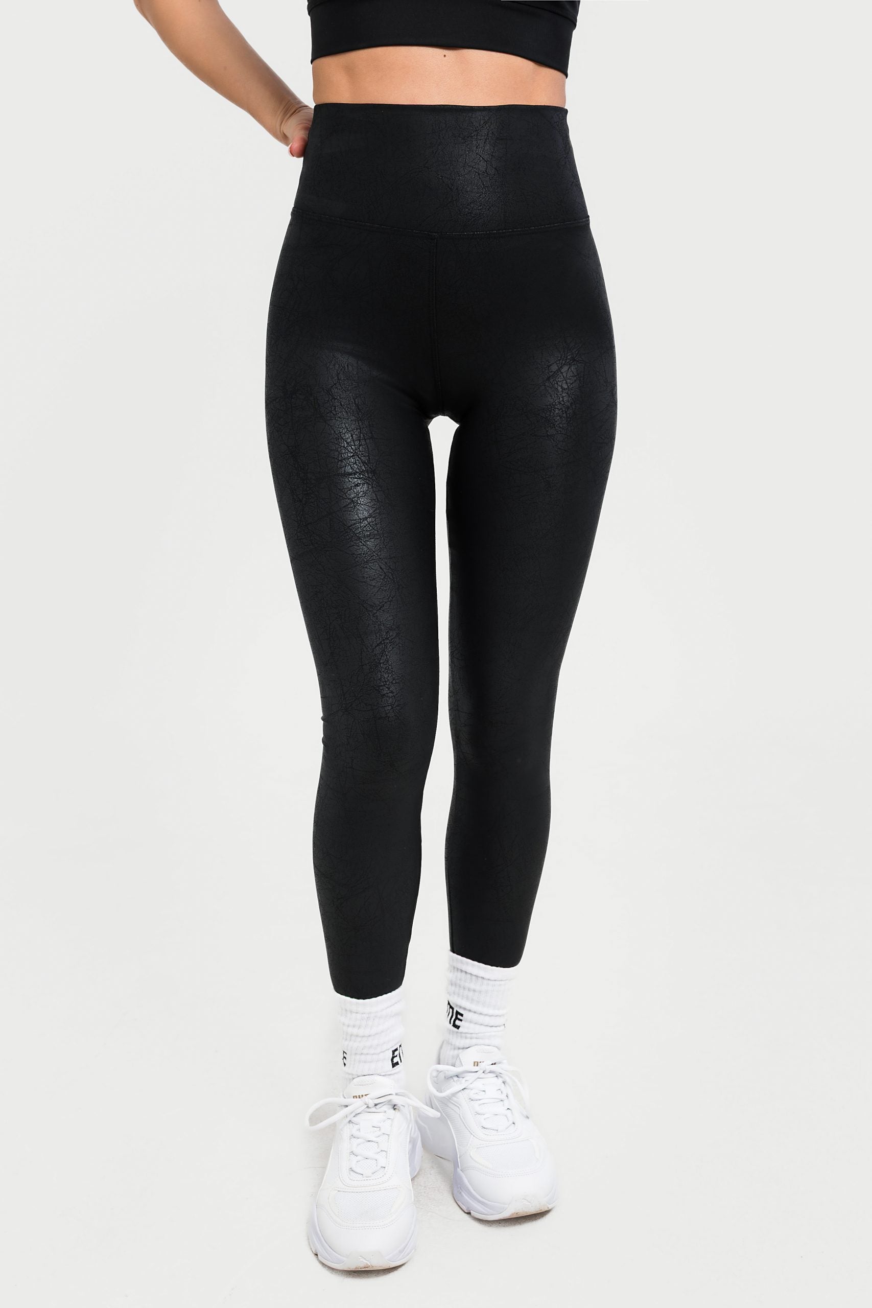 Стягащ спортен клин с кожен ефект ASYA