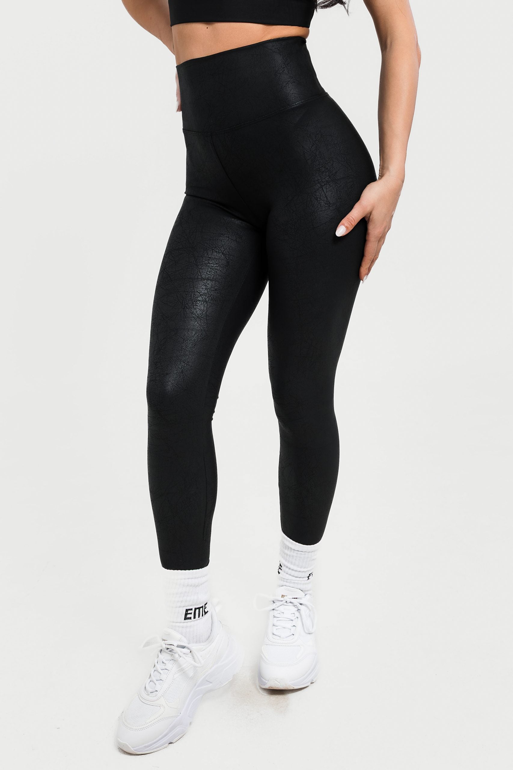 Стягащ спортен клин с кожен ефект ASYA