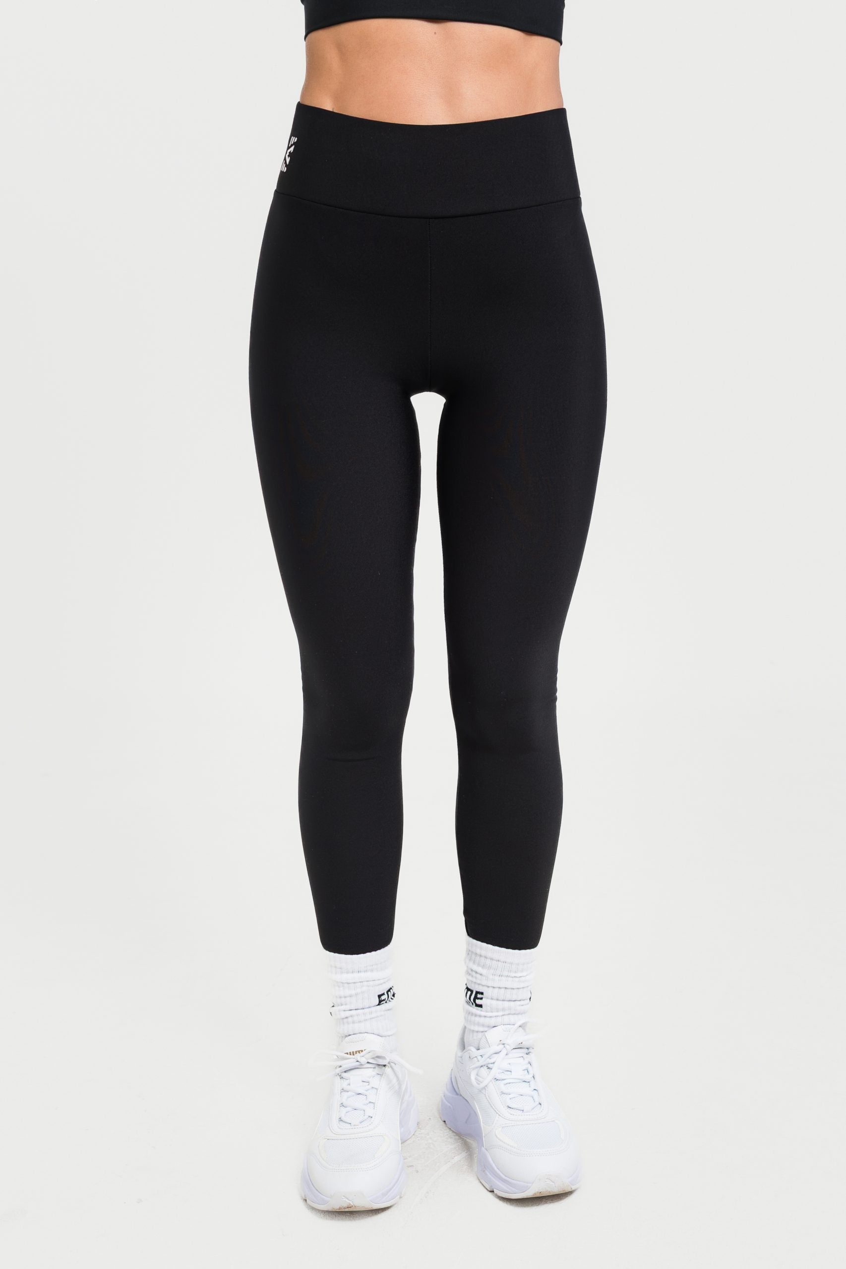 Ватиран елегантен клин с висока талия Bella Black